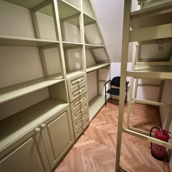 immobil-verecke-ingatlan-elado-csaladi-haz-2-kerulet-Buda-torokvesz-telek-panorama-rozsadomb-exkluziv-luxus-5-autonak-garazs-villa