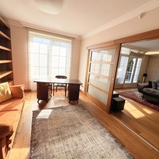 verecke-ingatlan-immobil-elado-lakas-II-kerulet-luxus-elegans-csibor utca-4szoba-erkely-panorama-lift-garazs-exkluziv-buda-budapest-konyha-nappali