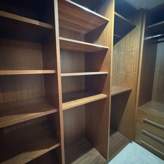 verecke-ingatlan-immobil-elado-lakas-II-kerulet-luxus-elegans-csibor utca-4szoba-erkely-panorama-lift-garazs-exkluziv-buda-budapest-konyha-nappali-klima-gardrob